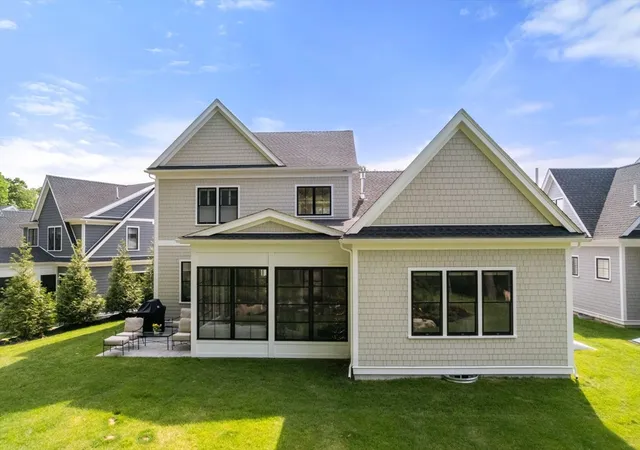 3rd image of 98 Horrigan Dr, Dedham, MA 02026