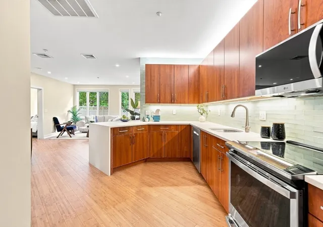 3rd image of 24 Bay State Rd #4, Cambridge, MA 02138 | MLS# 73556437