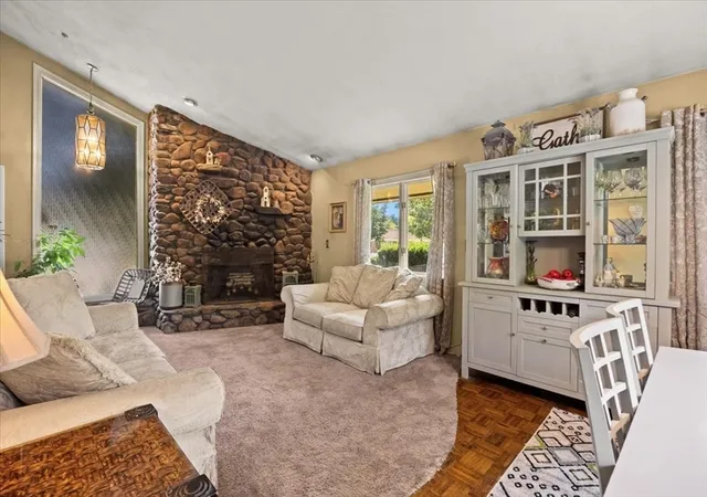 4th image of 11 Longview Rd, Brockton, MA 02301 | MLS# 73555198