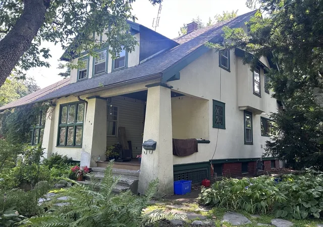 Photo 2 of Sale Pending at 140 Atwater Ter, Springfield, MA 01107 | MLS# 73560975 | Listing updated on 2026-09-04