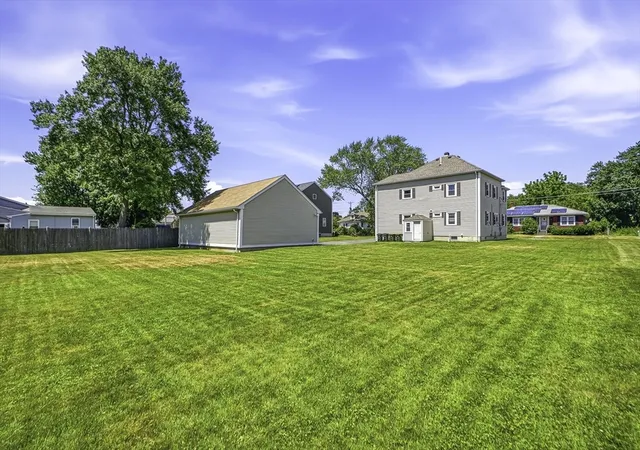 Homes for sale in Bellingham, MA | 81 Winter St, Bellingham, MA 02019 | MLS# 73475889