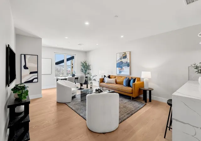 5th image of 27 Guild Street #302, Roxbury, MA 02119 | MLS# 73556222