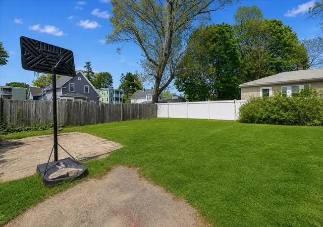15th image of 14 Condon St, Brockton, MA 02301 | MLS# 73553019