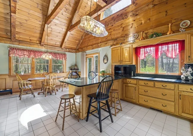 4th image of 22 Country Lane, Berkley, MA 02779 | MLS# 73533342