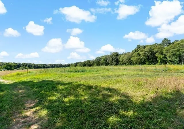 1st image of 0 Bayview Ave, Berkley, MA 02779 | MLS# 73452674
