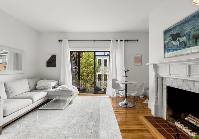 Homes for sale in Salem, MA | 21 Hancock St, Salem, MA 02114