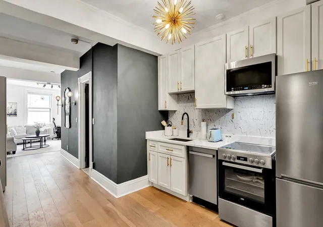 Homes for sale in Boston, MA | 21 Beacon St #8G, Boston, MA 02108 | MLS# 73533760