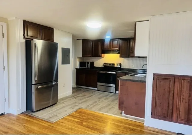 4th image of 425 West Elm St #7, Brockton, MA 02301 | MLS# 73492103