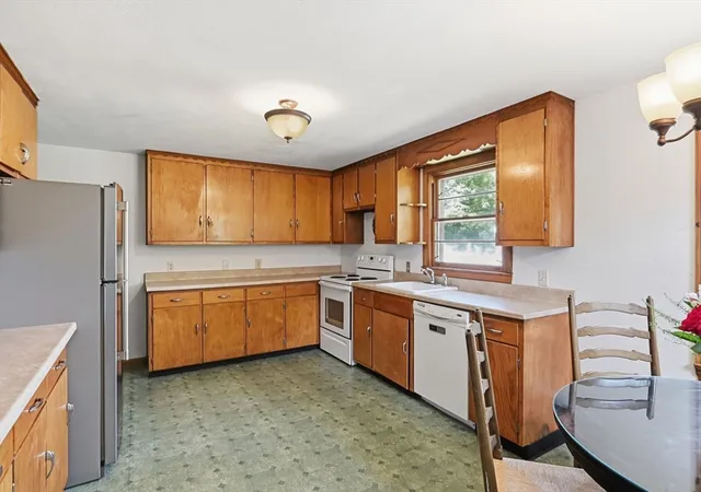 Photo 4 of Sale Pending at 12 Wilbraview Dr, Wilbraham, MA 01095 | MLS# 73553740 | Listing updated on 2026-09-19