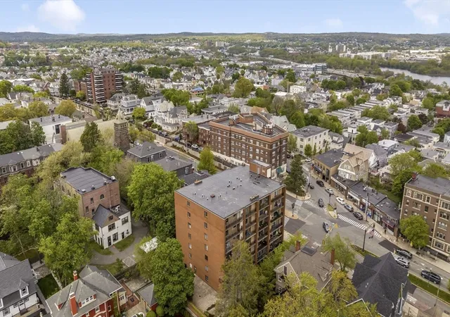 Homes for sale in Somerville, MA | 390 Broadway, Somerville, MA 02145 | Houzeo