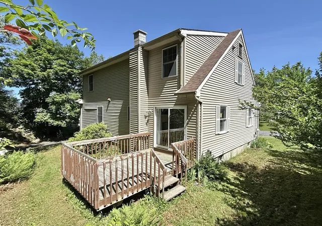 Homes for sale in Greenfield, MA | 68 Hastings St, Greenfield, MA 01301 | MLS# 73533765