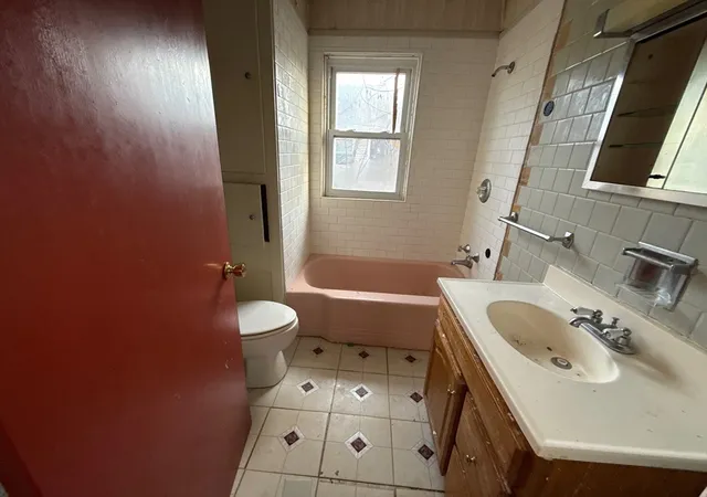 Homes for sale in Providence, RI | 139 Babcock St, Providence, RI 02905 | MLS# 73459065