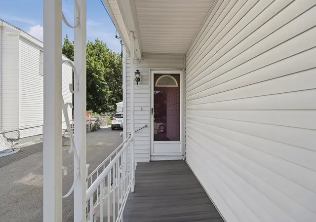 5th image of 100 Lincoln Terrace, Leominster, MA 01453 | MLS# 73556601