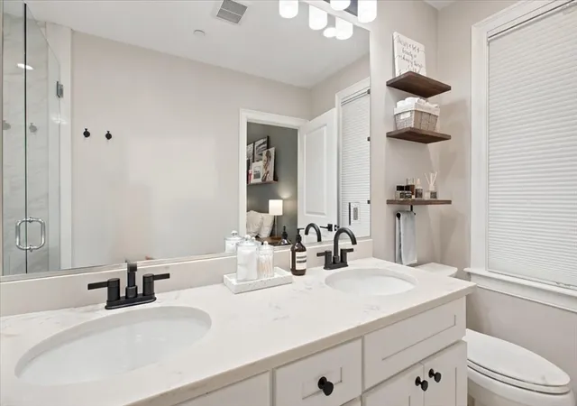 Homes for sale in East Boston, MA | 48 Chelsea St #1, East Boston, MA 02128 | MLS# 73540497