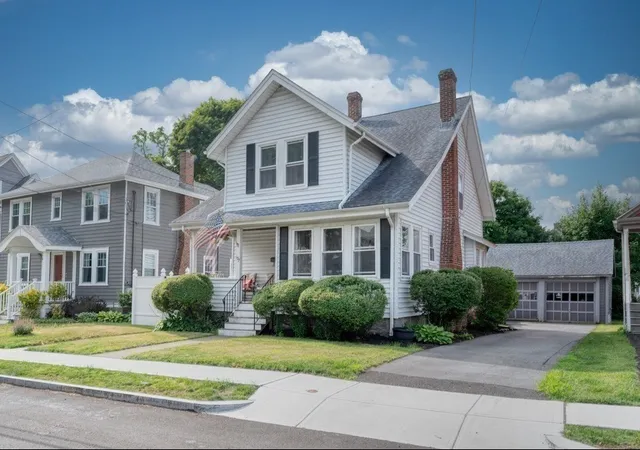 Homes for sale in Quincy, MA | 197 Billings St, Quincy, MA 02171 | MLS# 73544391