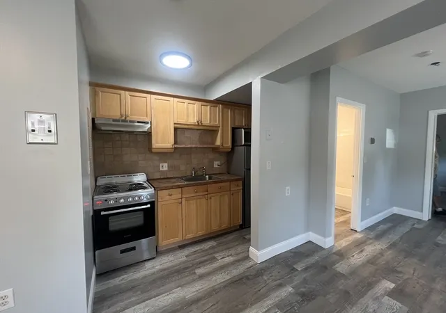 Homes for sale in Stoughton, MA | 84 Summer Ave #3, Stoughton, MA 02072 | MLS# 73549813