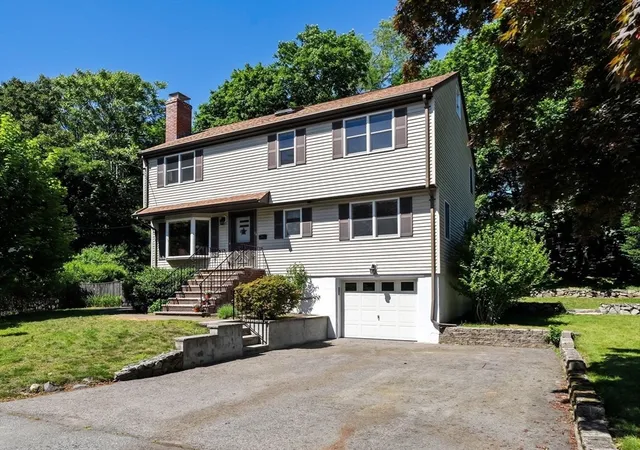 Homes for sale in Arlington, MA | 26 Lawrence Ln, Arlington, MA 02474 | MLS# 73533959