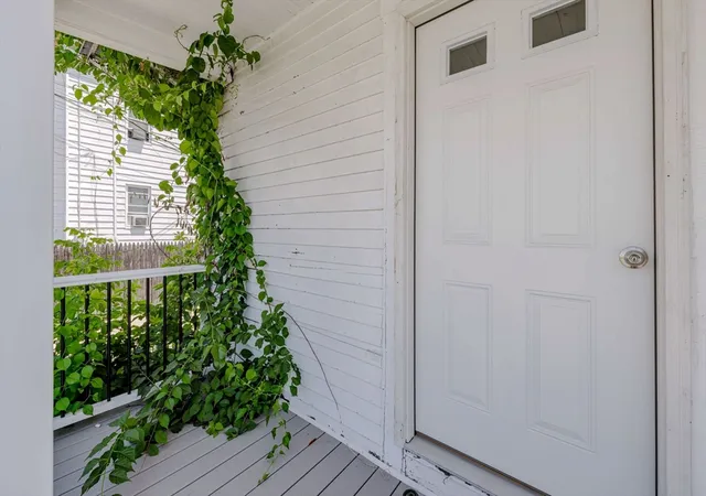 Listing Photo 4 - Condo for sale in building located at 154 Mott St, Fall River, MA 02721