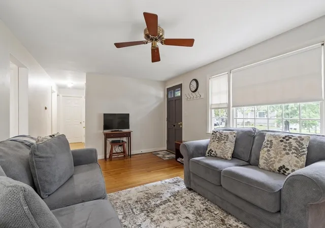 Homes for sale in Chelmsford, MA | 30 Dunshire Dr, Chelmsford, MA 01863 | MLS# 73546779