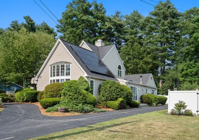 1st image of 17 Clara Rd, Framingham, MA 01701 | MLS# 73550391