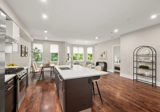 5th image of 10 St George #U301, Boston, MA 02118 | MLS# 73565080
