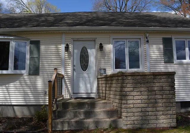 Homes for sale in West Springfield, MA | 18 Highland Park Dr, West Springfield, MA 01089 | MLS# 73511175