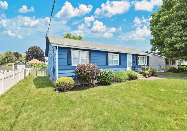 Homes for sale in Chicopee, MA | 24 Daley St, Chicopee, MA 01013 | MLS# 73544752