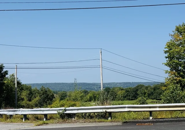 4th image of 1344 Barre Rd, New Braintree, MA 01531 | MLS# 73567398