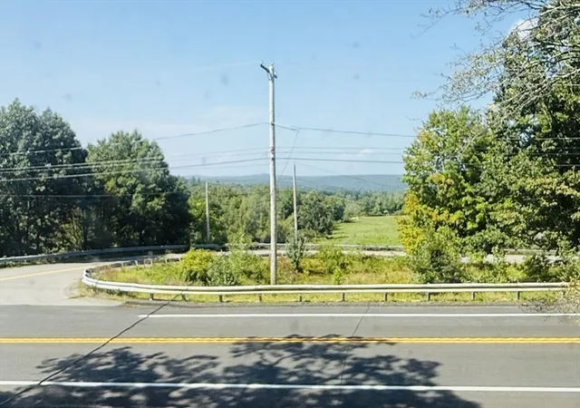 5th image of 1344 Barre Rd, New Braintree, MA 01531 | MLS# 73567398