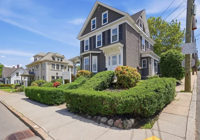 Photo 2 of Sale Pending at 52 Pleasant St, Woburn, MA 01801 | MLS# 73527002 | Listing updated on 2026-09-17