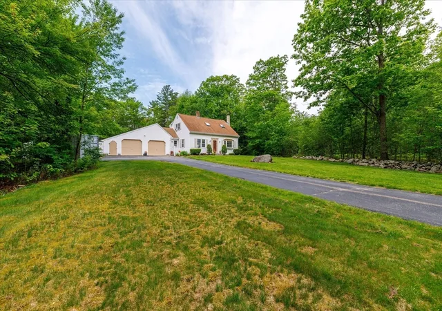 Homes for sale in Ashburnham, MA | 100 Corey Hill Rd, Ashburnham, MA 01430 | MLS# 73528862