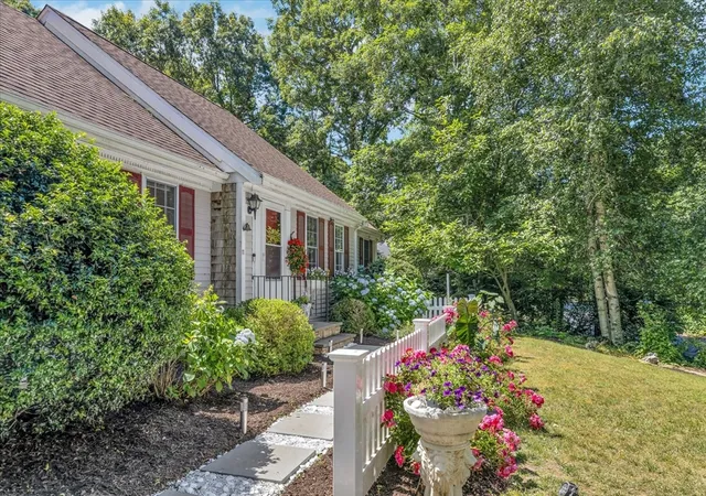 2nd image of 36 Helmsman Dr, Yarmouth Port, MA 02675 | MLS# 73546344