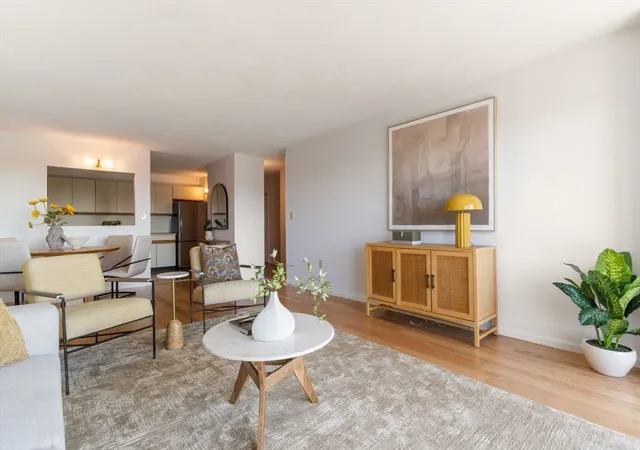 Listing Photo 4 - Condo for sale in building located at 141 Coolidge Ave, Watertown, MA 02472 - Unit #517
