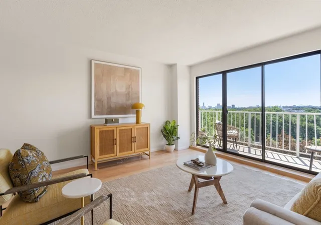 Listing Photo 5 - Condo for sale in building located at 141 Coolidge Ave, Watertown, MA 02472 - Unit #517