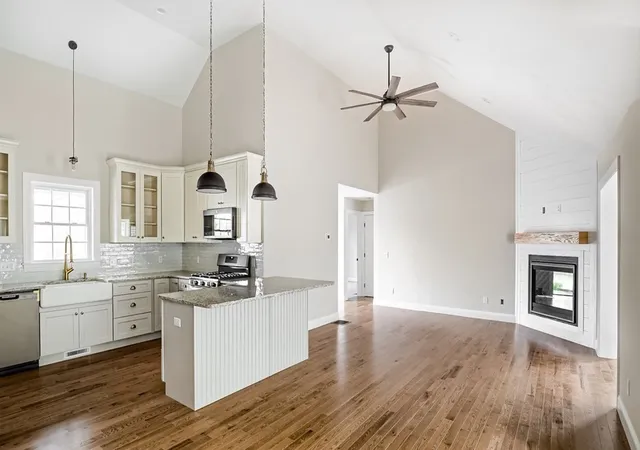 4th image of 20 Highland Ave, West Boylston, MA 01583 | MLS# 73547209