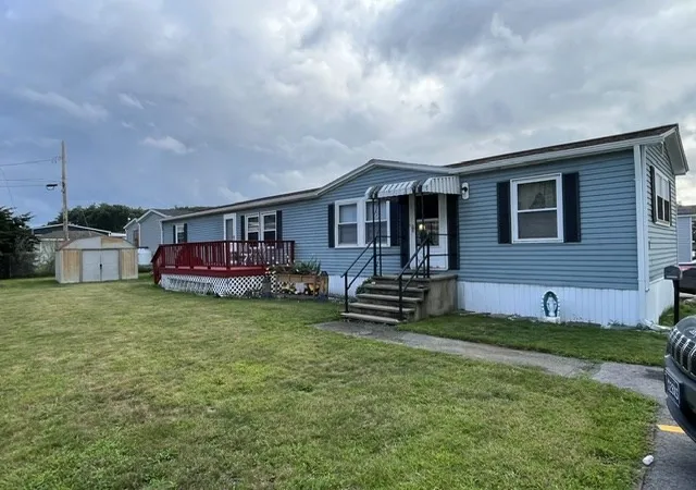 Photo 4 of Manufactured home for sale at 7 Cadillac Dr, Marlborough, MA 01752 | MLS# 73560619 | Listing updated on 2026-10-03