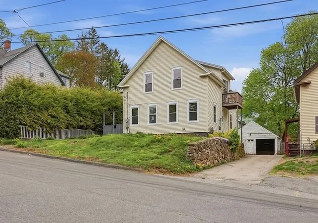 Homes for sale in Gardner, MA | 150 Washington Street, Gardner, MA 01440 | MLS# 73514804