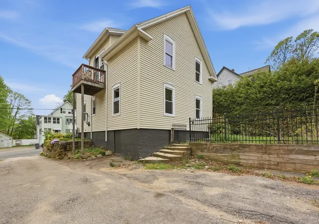Homes for sale in Gardner, MA | 150 Washington Street, Gardner, MA 01440 | MLS# 73514804