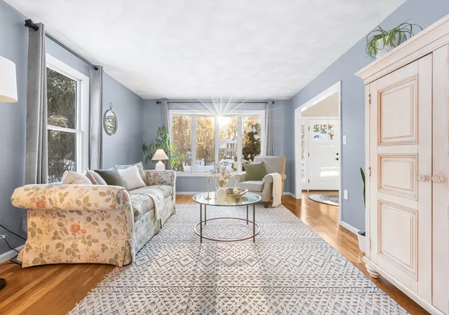 Photo 4 of Sale Pending at 8 Stouffer Cir, Andover, MA 01810 | MLS# 73472809 | Listing updated on 2026-02-14
