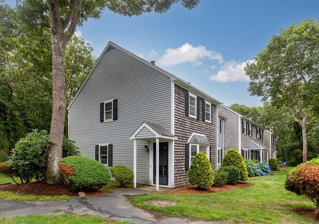Condominium at 441 Buck Is Rd #E1, West Yarmouth, MA 02673 | MLS# 73405014 |  | Sold on 2025-10-17