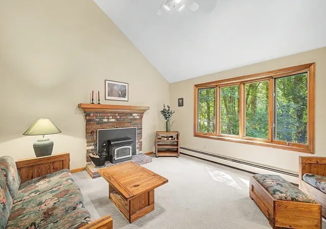 Photo 3 of Sale Pending at 354 New Boston Rd, Sturbridge, MA 01566 | MLS# 73561306 | Listing updated on 2026-09-10