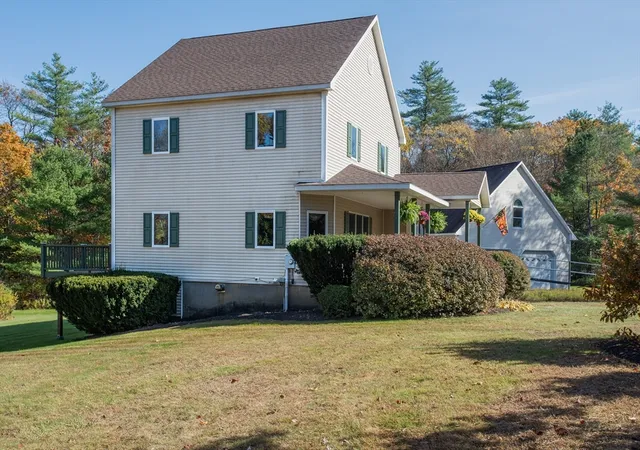 Homes for sale in Buckland, MA | 7 E Buckland Road, Buckland, MA 01370 | MLS# 73533552