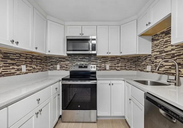 1st image of 33 Lodgen Ct #2D, Malden, MA 02148 | MLS# 73541242