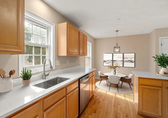 Homes for sale in Woburn, MA | 555 Main St #6, Woburn, MA 01801 | MLS# 73542005
