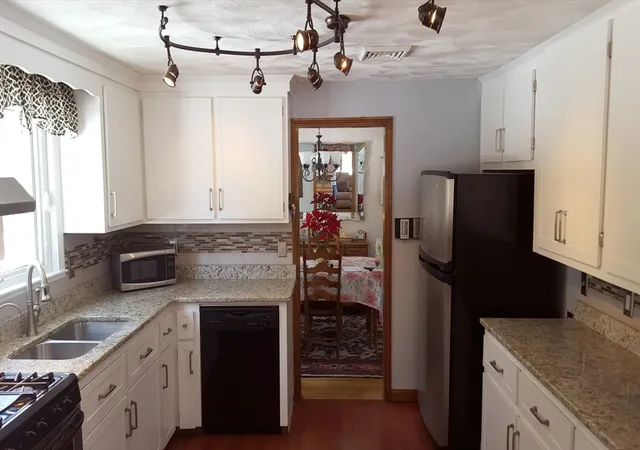 2nd image of 117 Partridge Road, Billerica, MA 01821 | MLS# 73558101
