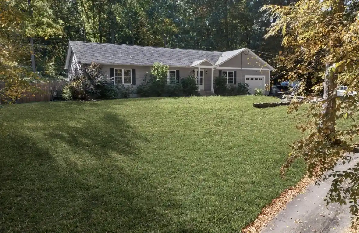 Photo 1 of Single family home for sale at 100 Sprague St, Northbridge, MA 01534 | MLS# 73590024 | Listing updated on 2026-10-17