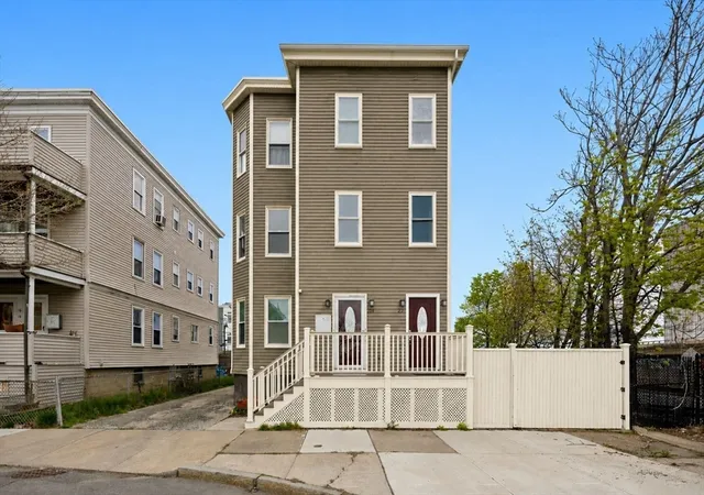 Homes for sale in Somerville, MA | 20 Connecticut Ave, Somerville, MA 02145 | Houzeo