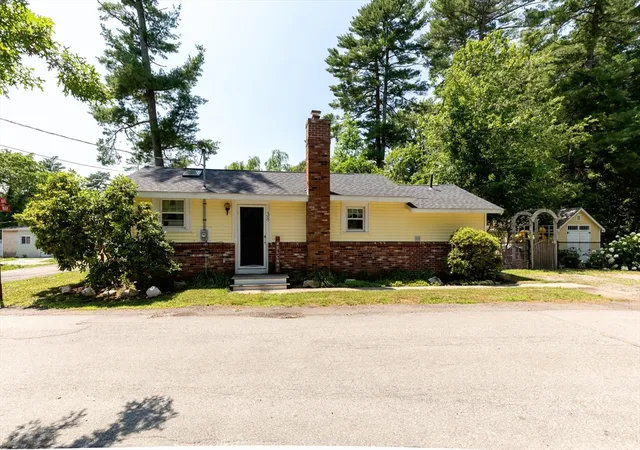 1st image of 38 Atwood Ave, Middleboro, MA 02346 | MLS# 73547243