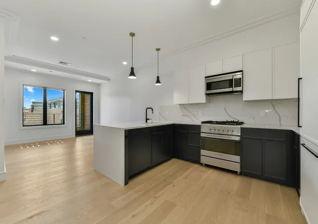 1st image of 50 Leo M Birmingham Parkway #506-A, Brighton, MA 02135 | MLS# 73552068