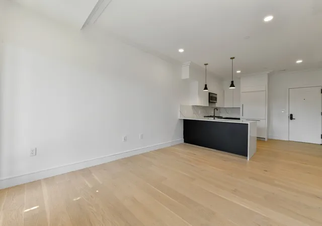 3rd image of 50 Leo M Birmingham Parkway #506-A, Brighton, MA 02135 | MLS# 73552068